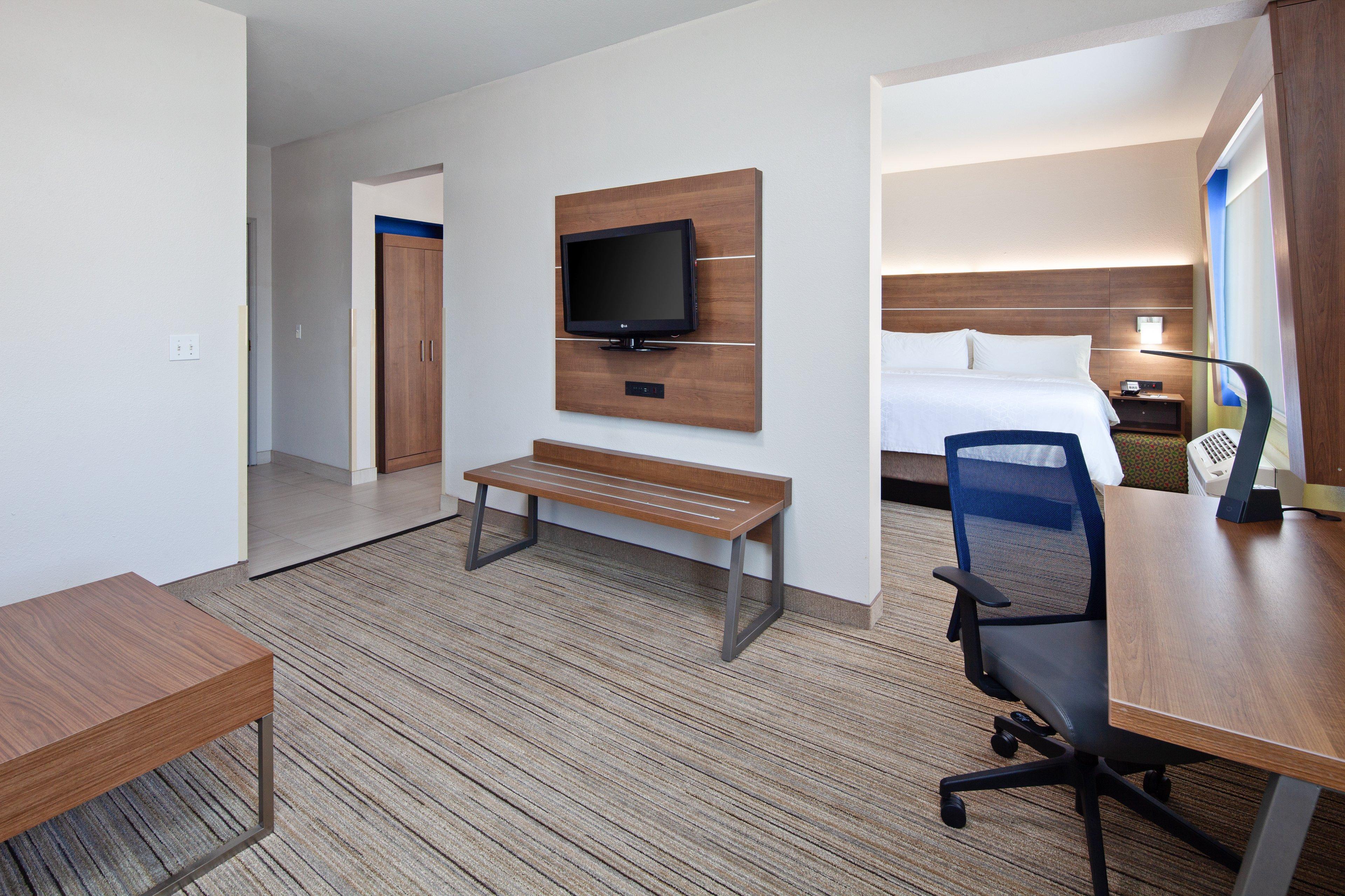 Holiday Inn Express & Suites - Tulare By Ihg Eksteriør bilde